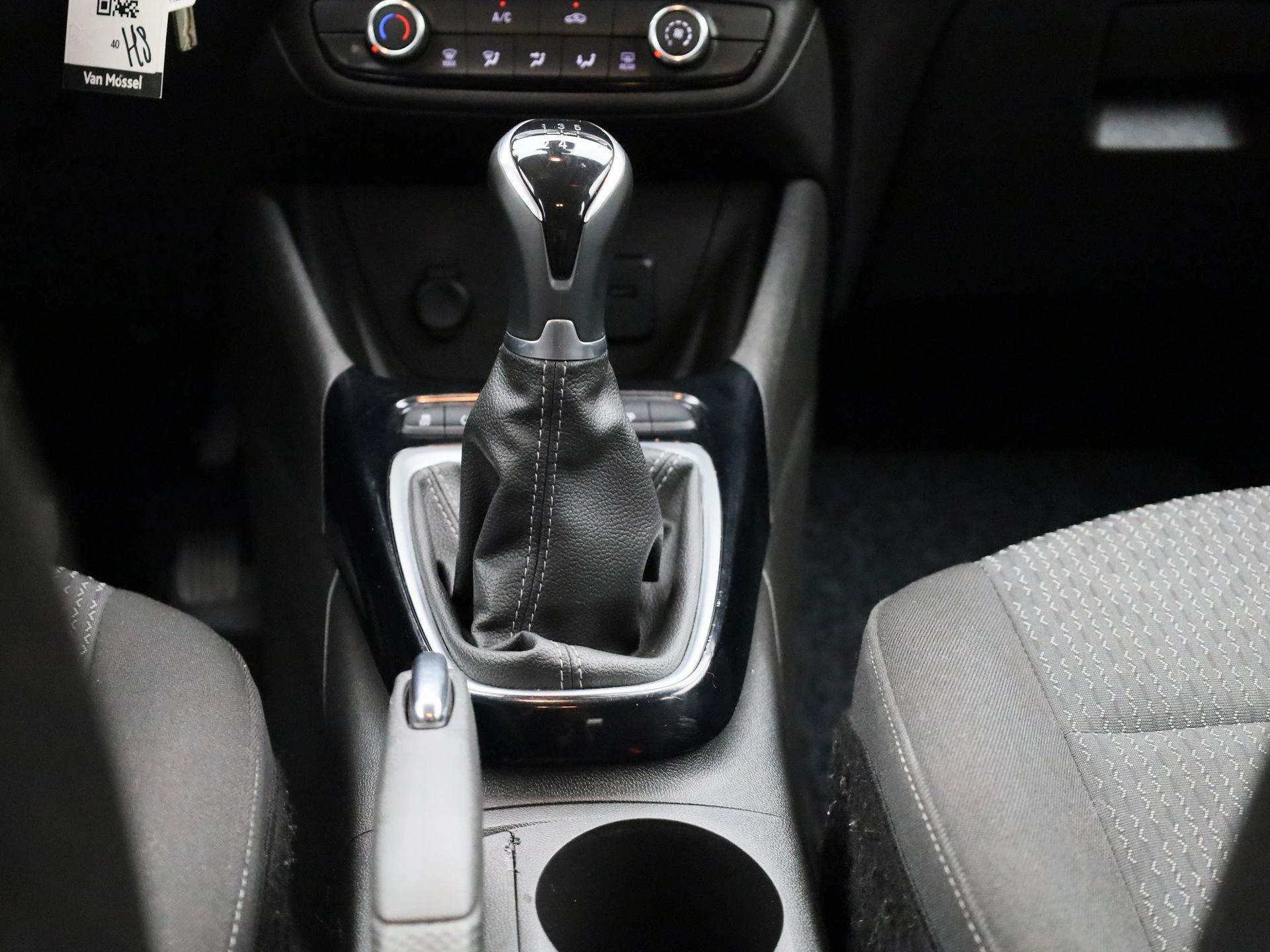 Opel-Crossland X-image-11
