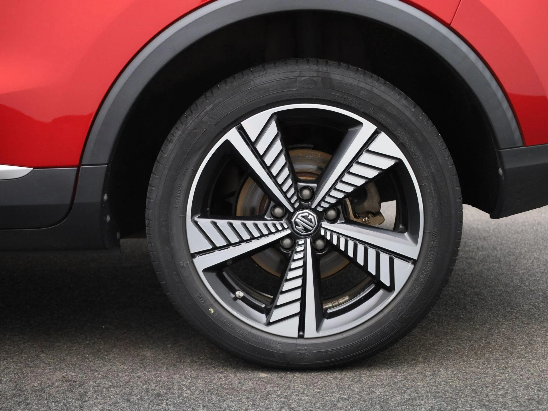 MG-ZS EV-image-12