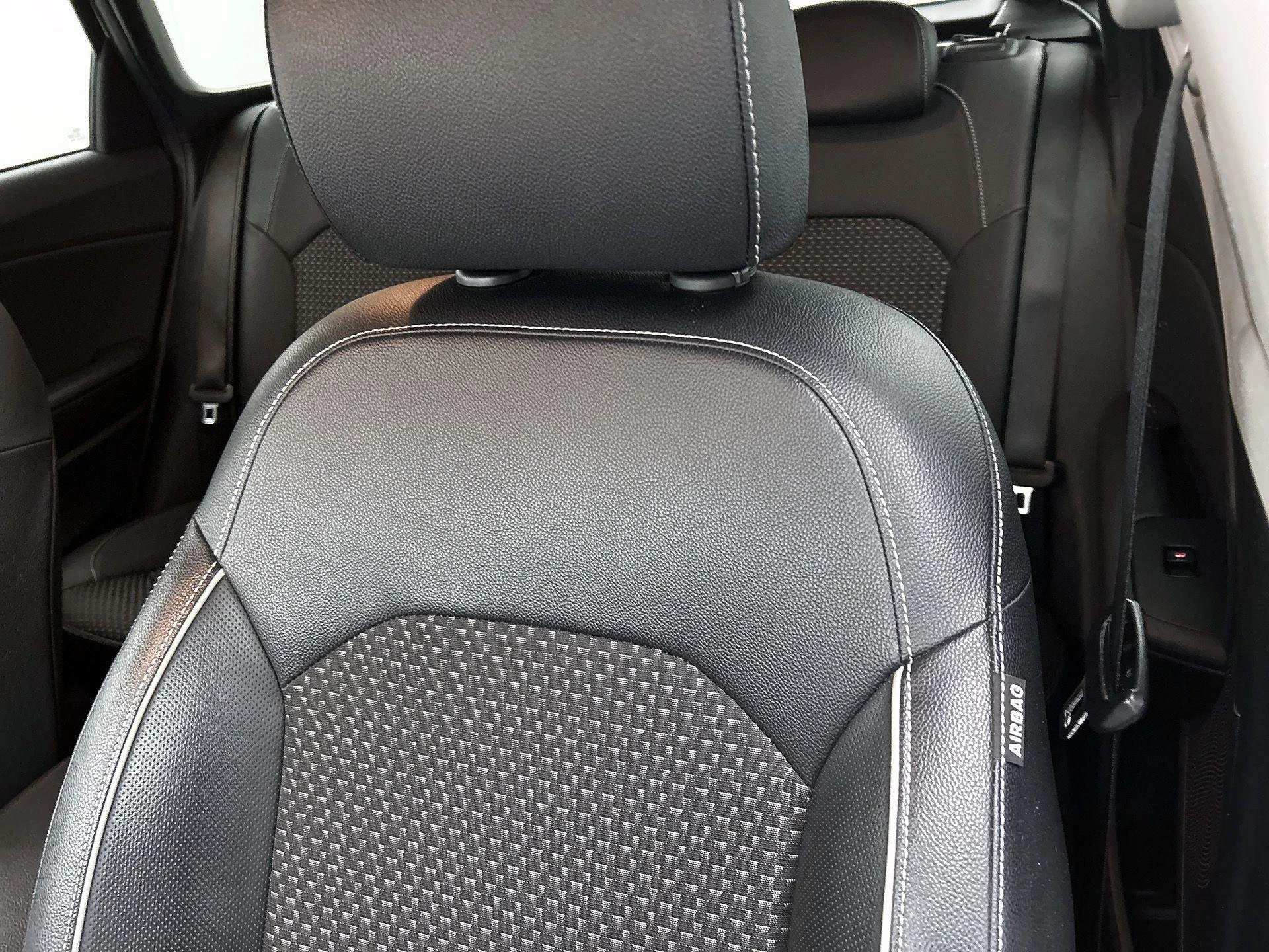 Kia-Ceed Sportswagon-image-16