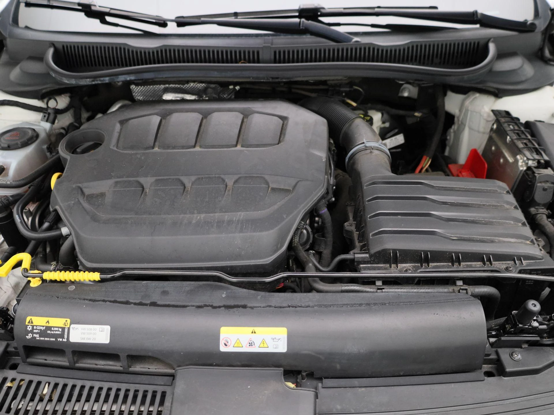 Volkswagen-Polo-image-39