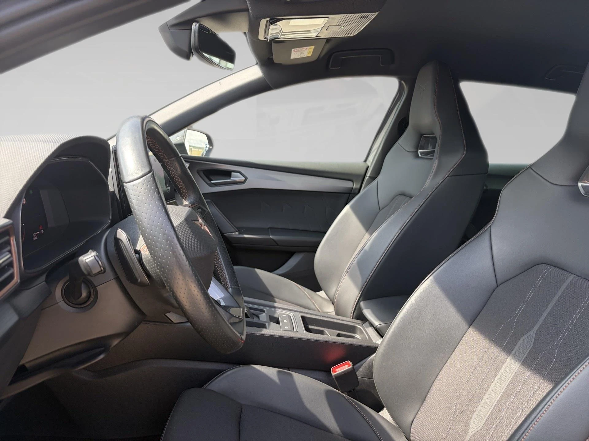 CUPRA-Leon-image-3