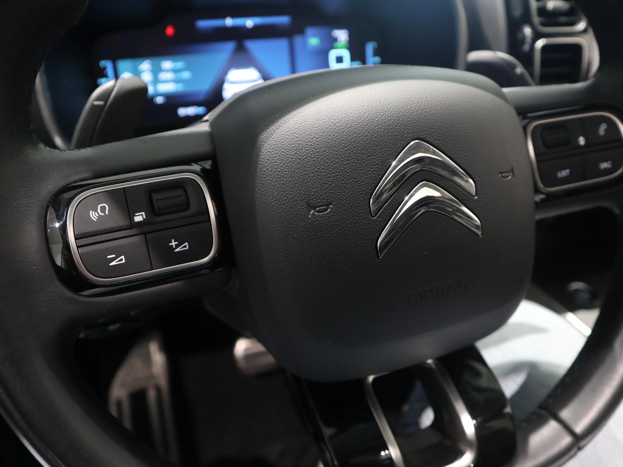 Citroën-C5 Aircross-image-12