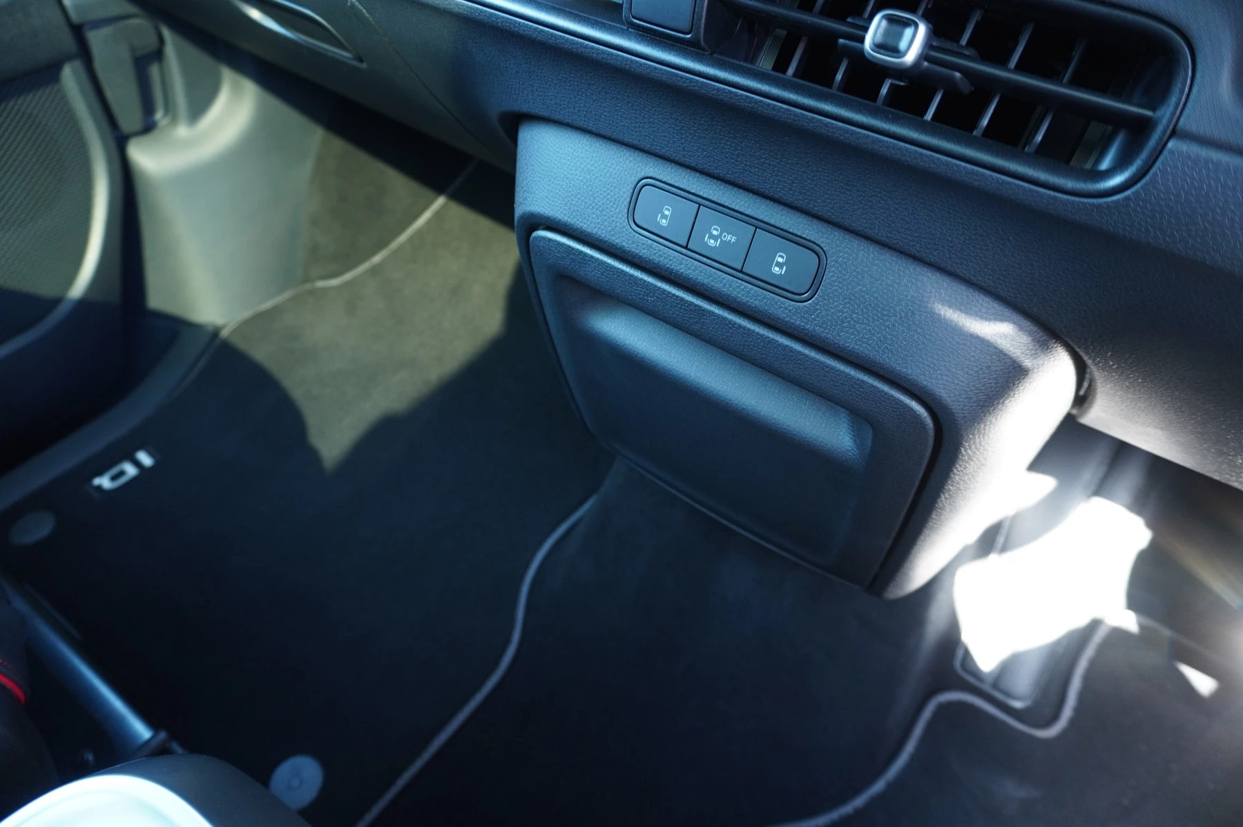 Volkswagen-ID. Buzz-image-54