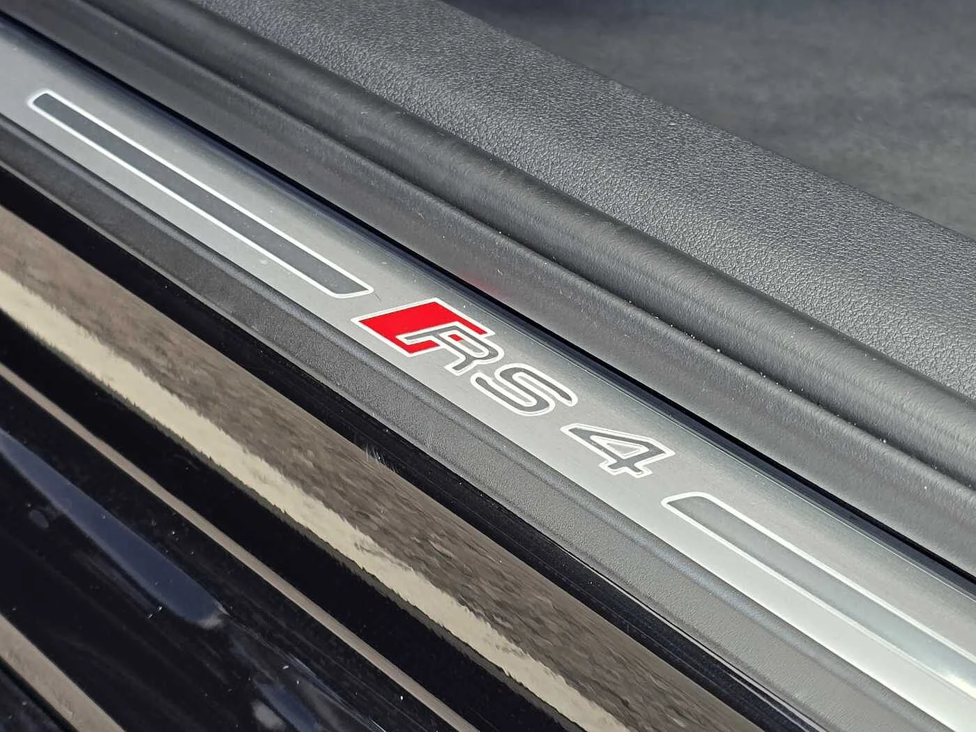 Audi-RS4-image-41