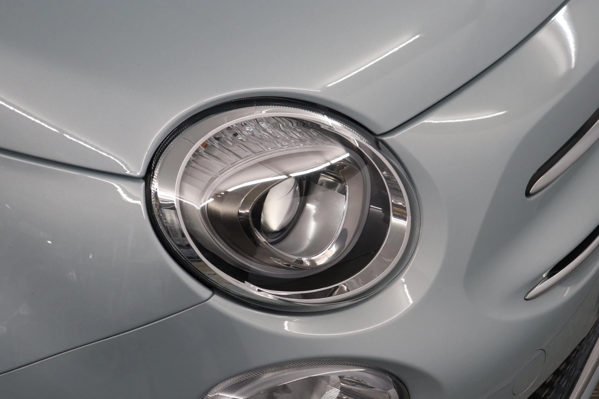 Fiat 500 (3-d) 1.0 Hybrid 70 Dolcevita 51kW