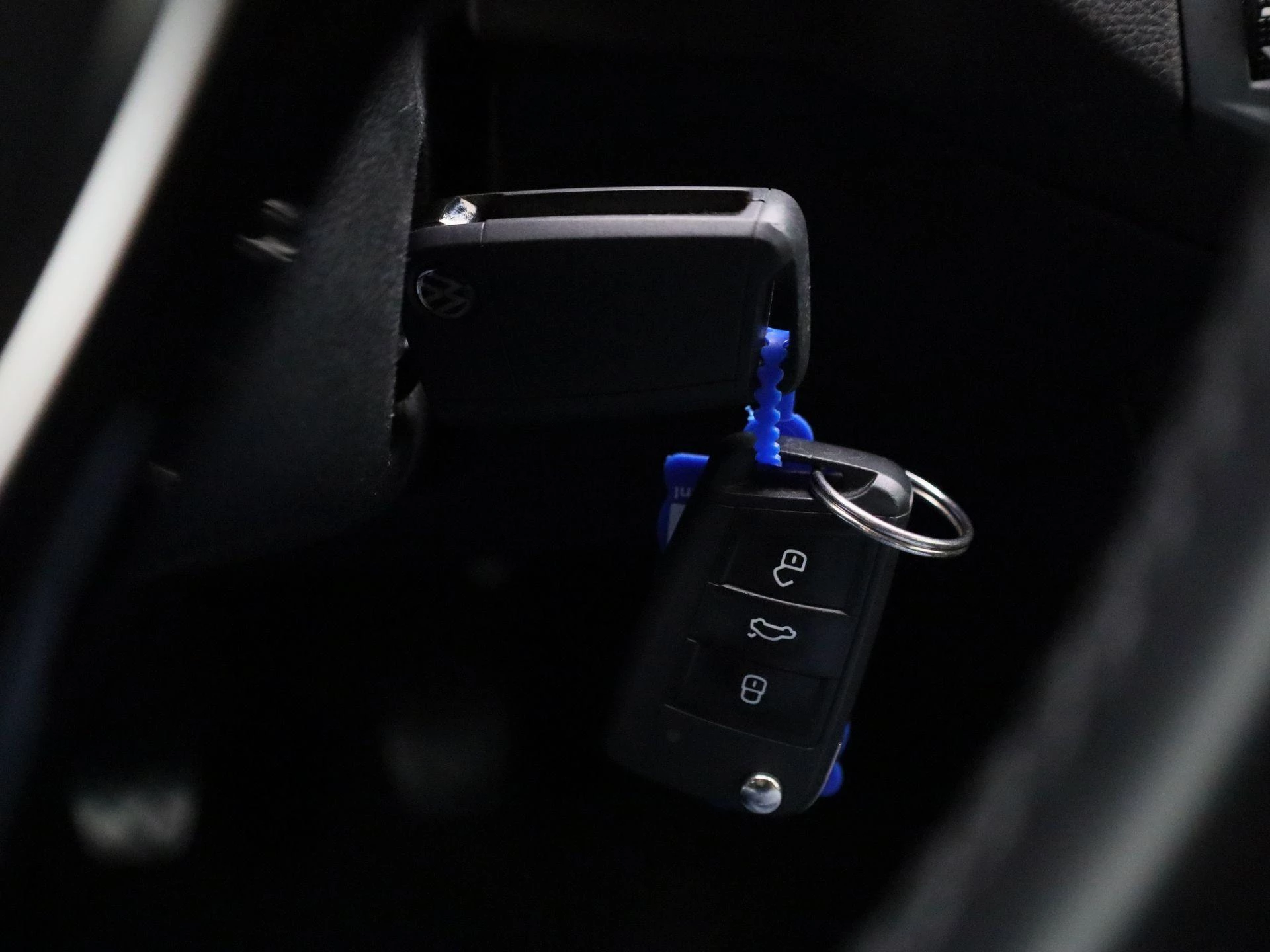Volkswagen-Polo-image-20