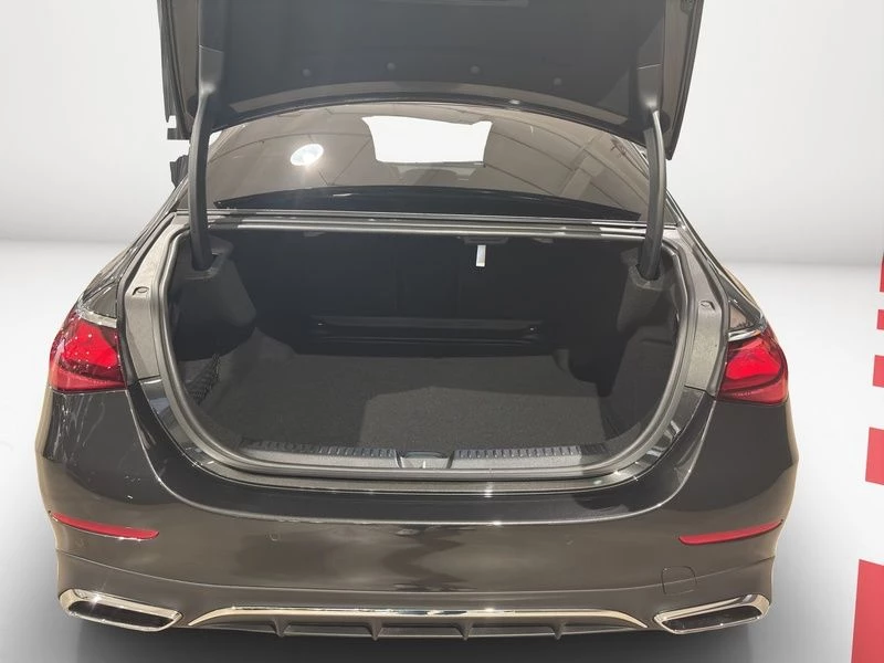 Mercedes-Benz E-Klasse 220 d LIMO AMG ADVANCED WINTER PAKET KAMERA AMG LineW214 E 220 d LIMO AMG ADVANCED WINTER PAKET KAMERA AMG Line
