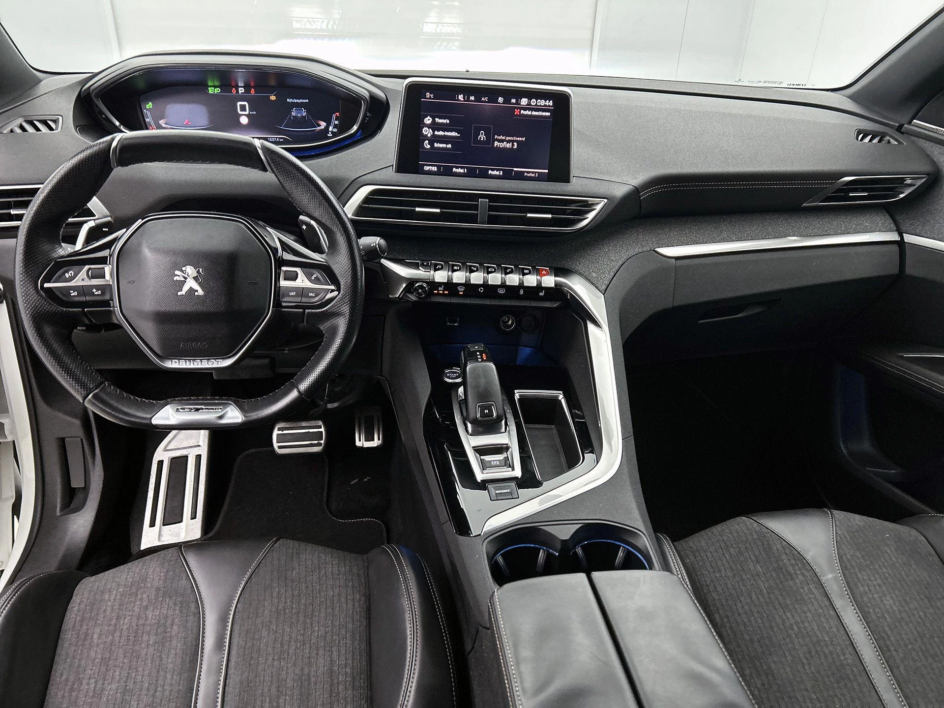 Peugeot-3008-image-19