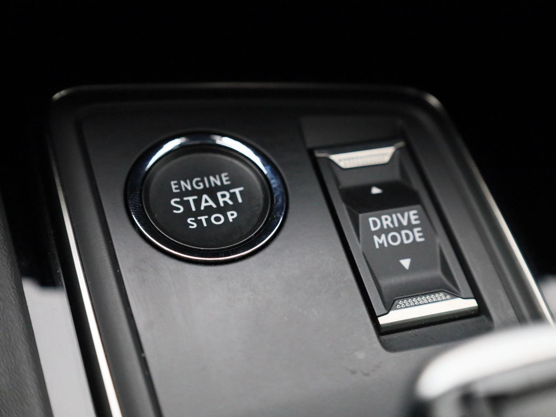 Peugeot-508-image-23