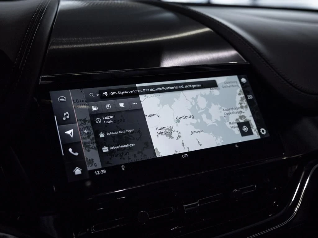 Aston Martin-DBX-image-29