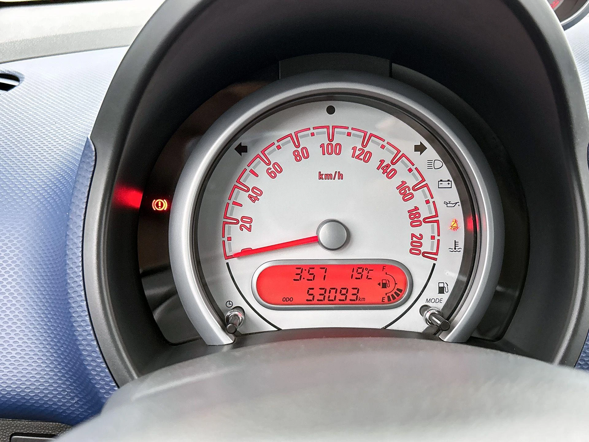 Opel-Agila-image-16