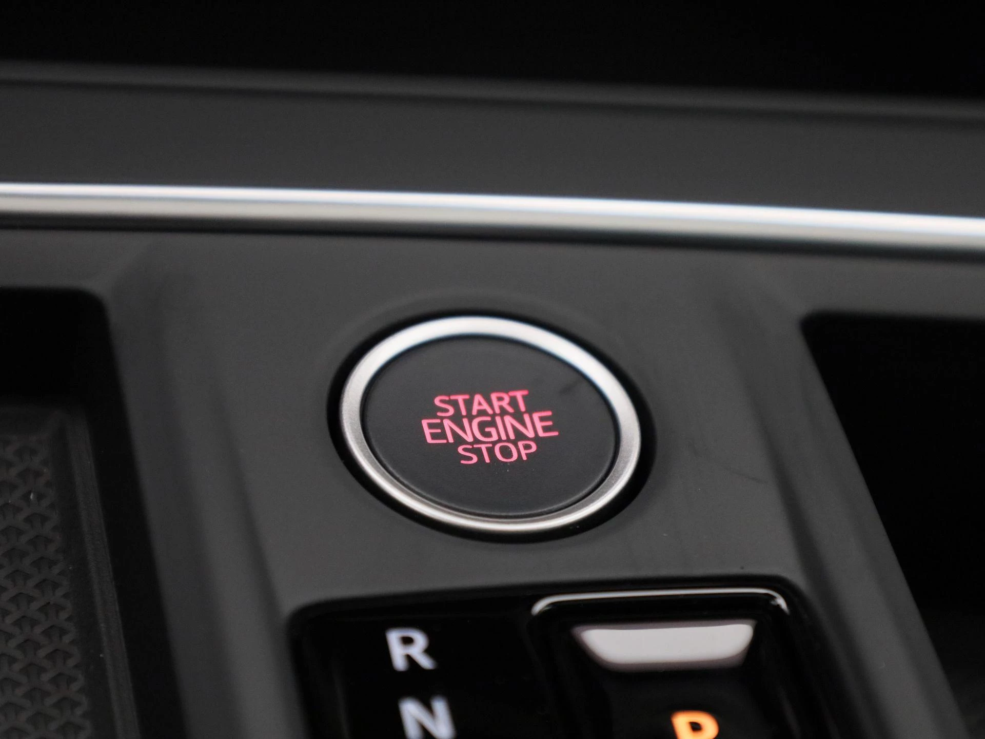 SEAT Leon 1.5 TSI e-Hybrid FR Business