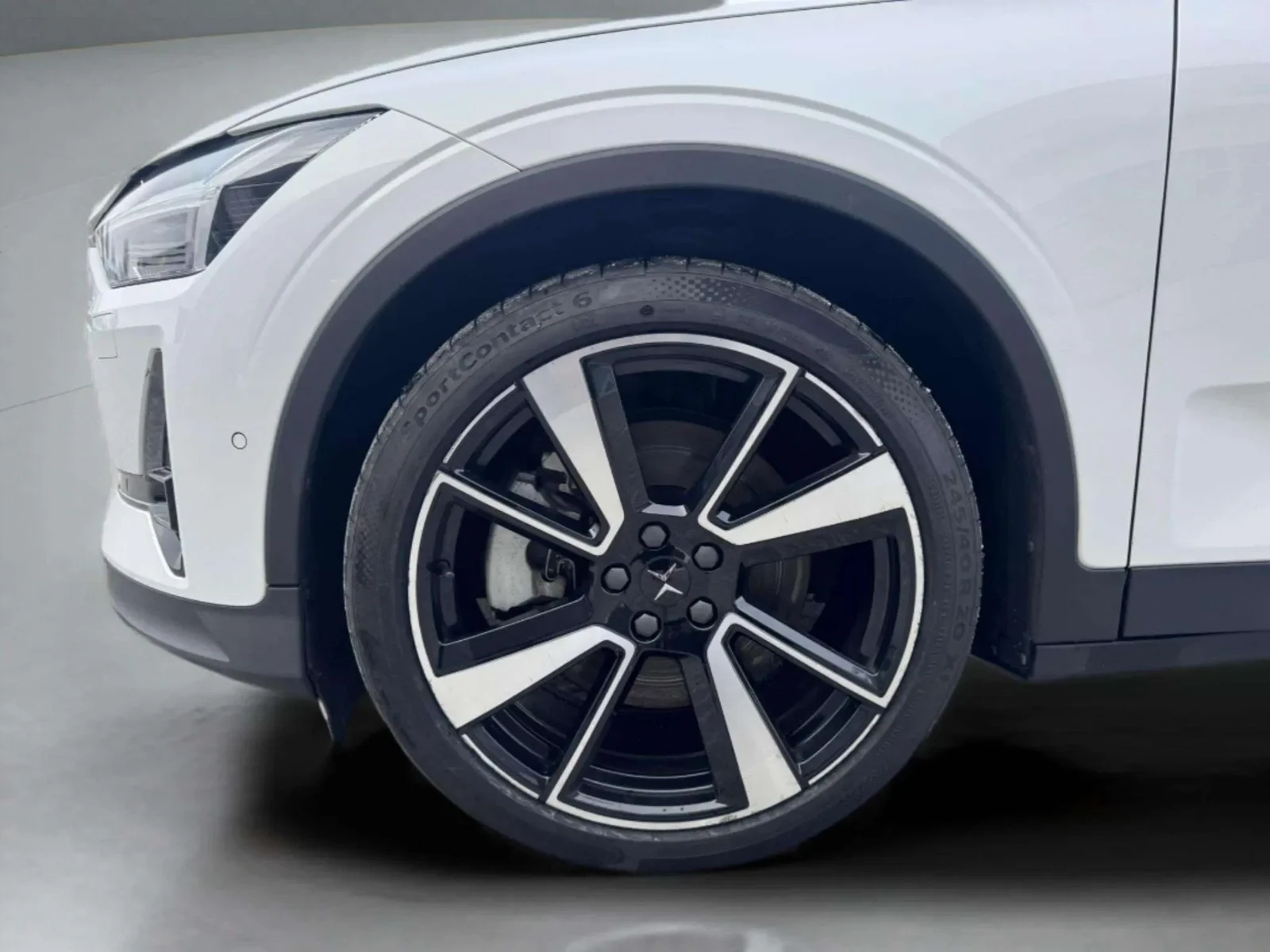 Polestar-2-image-8