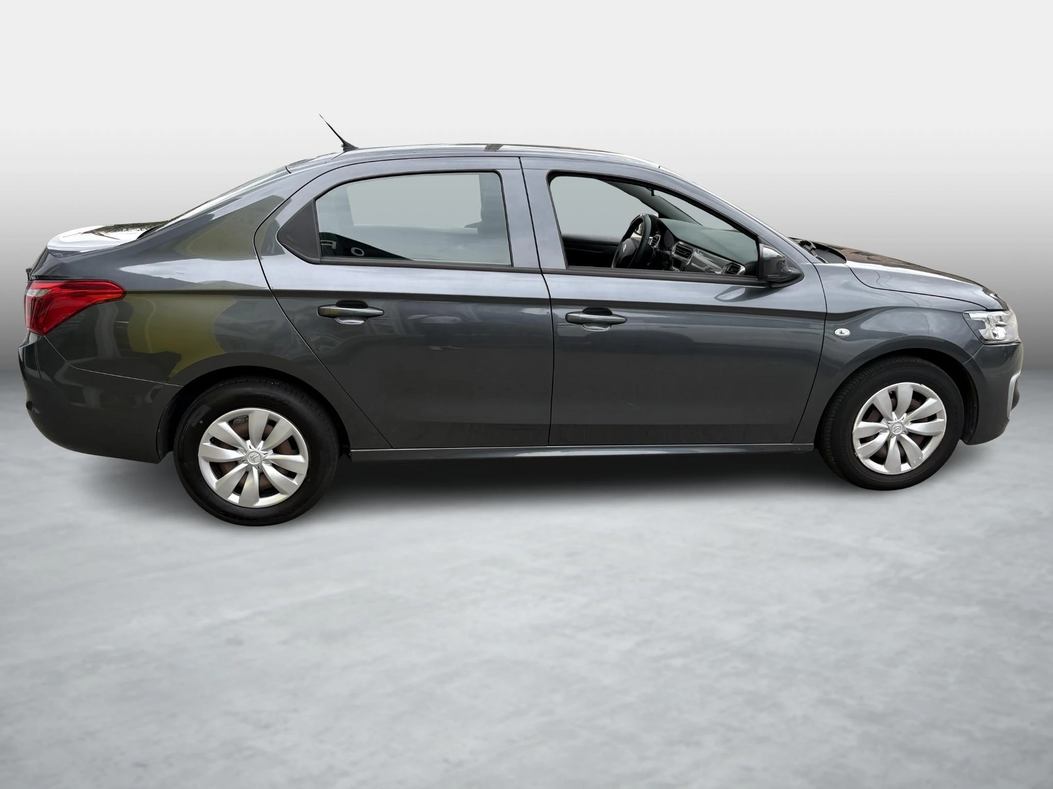 Citroën-C-Elysée-image-5