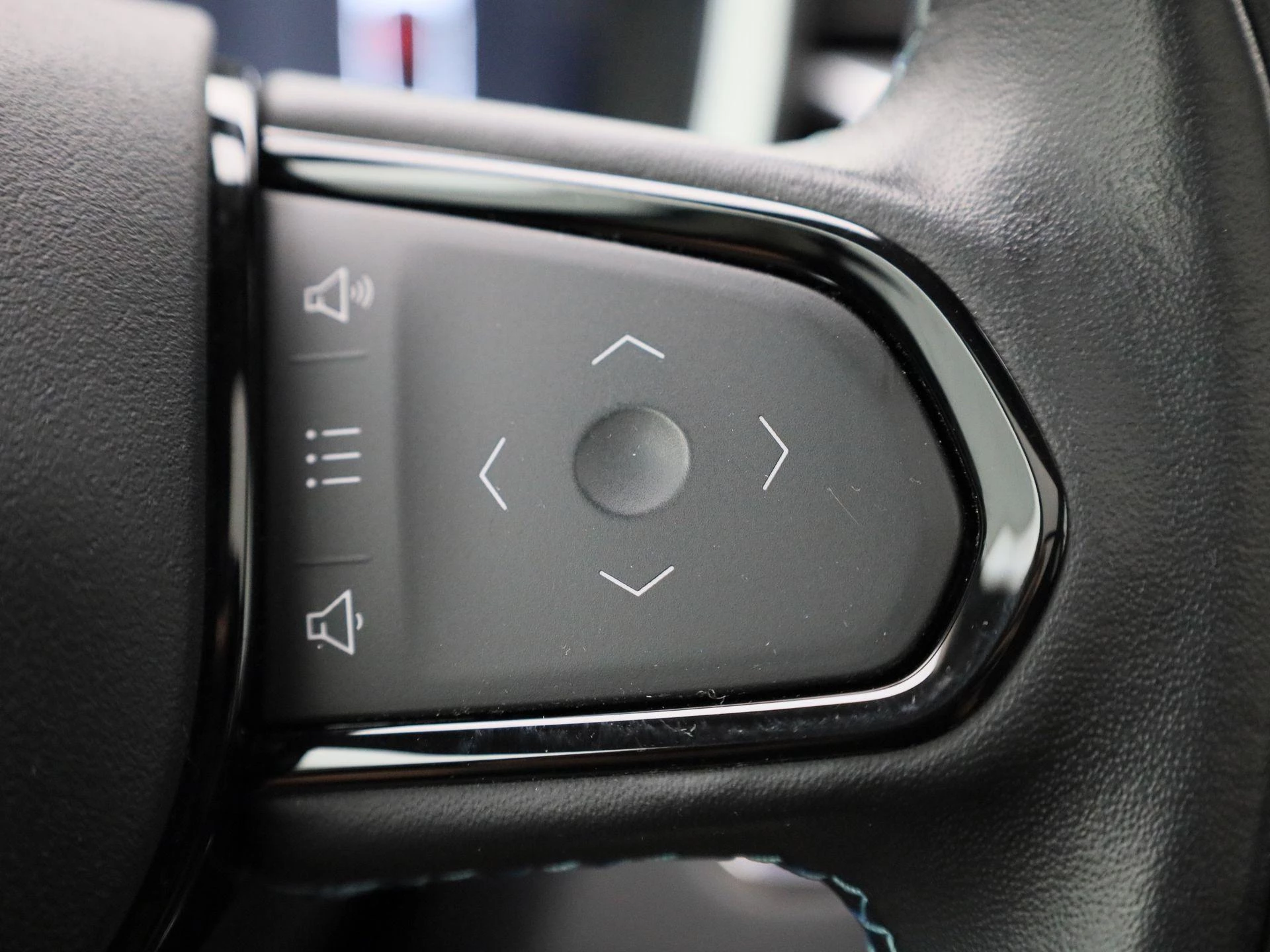 Lynk & Co-01-image-25