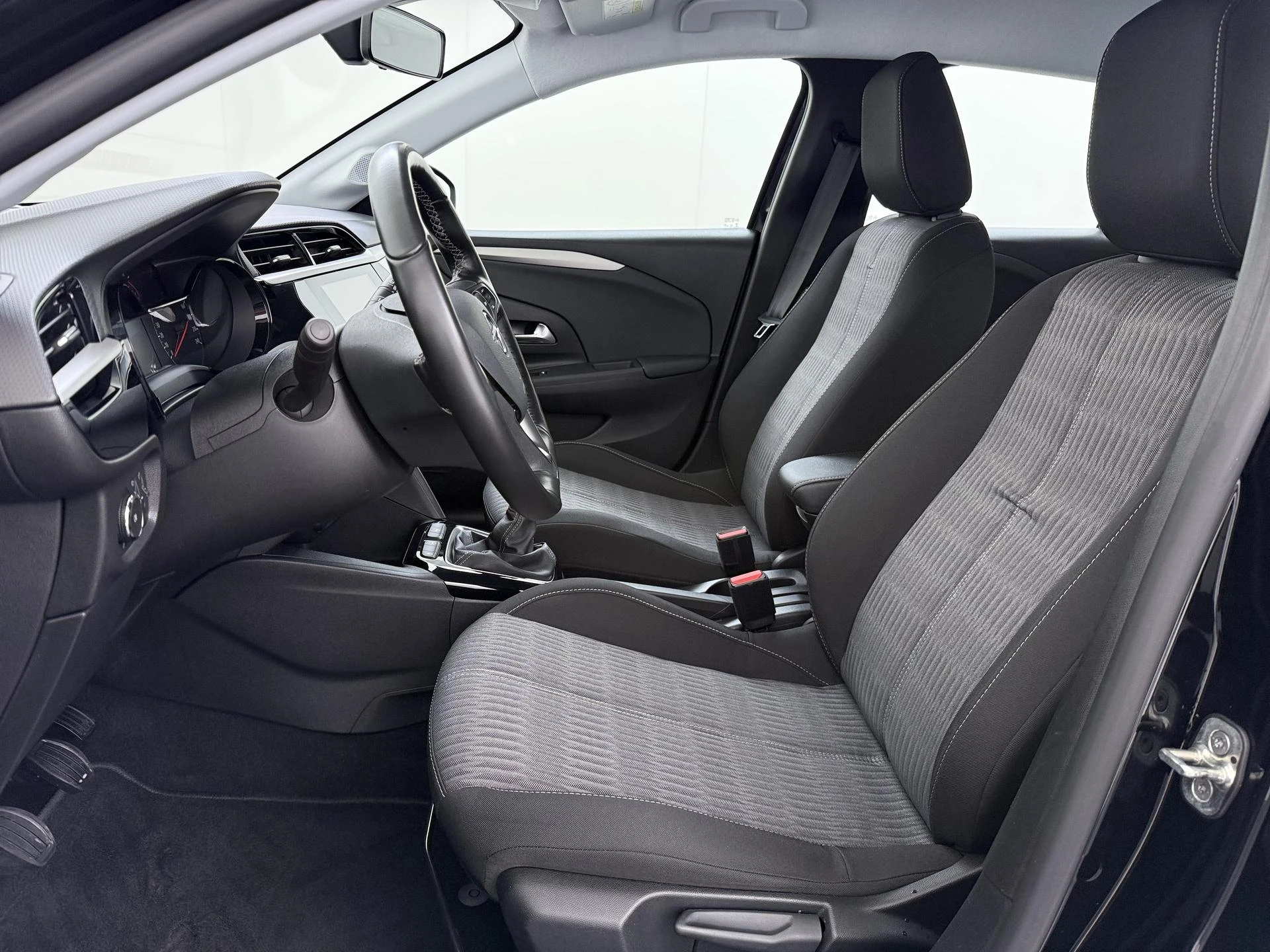 Opel-Corsa-image-4