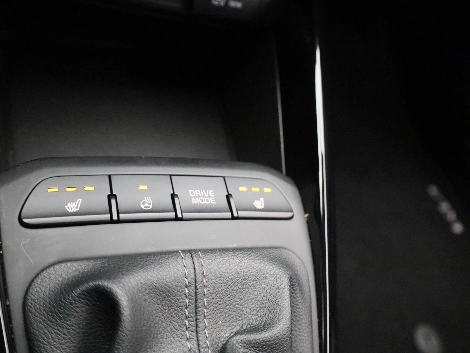 Kia-Stonic-image-24