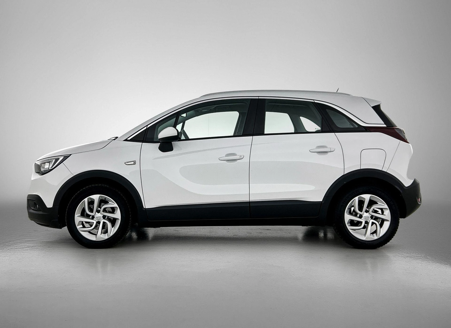 Opel-Crossland X-image-1