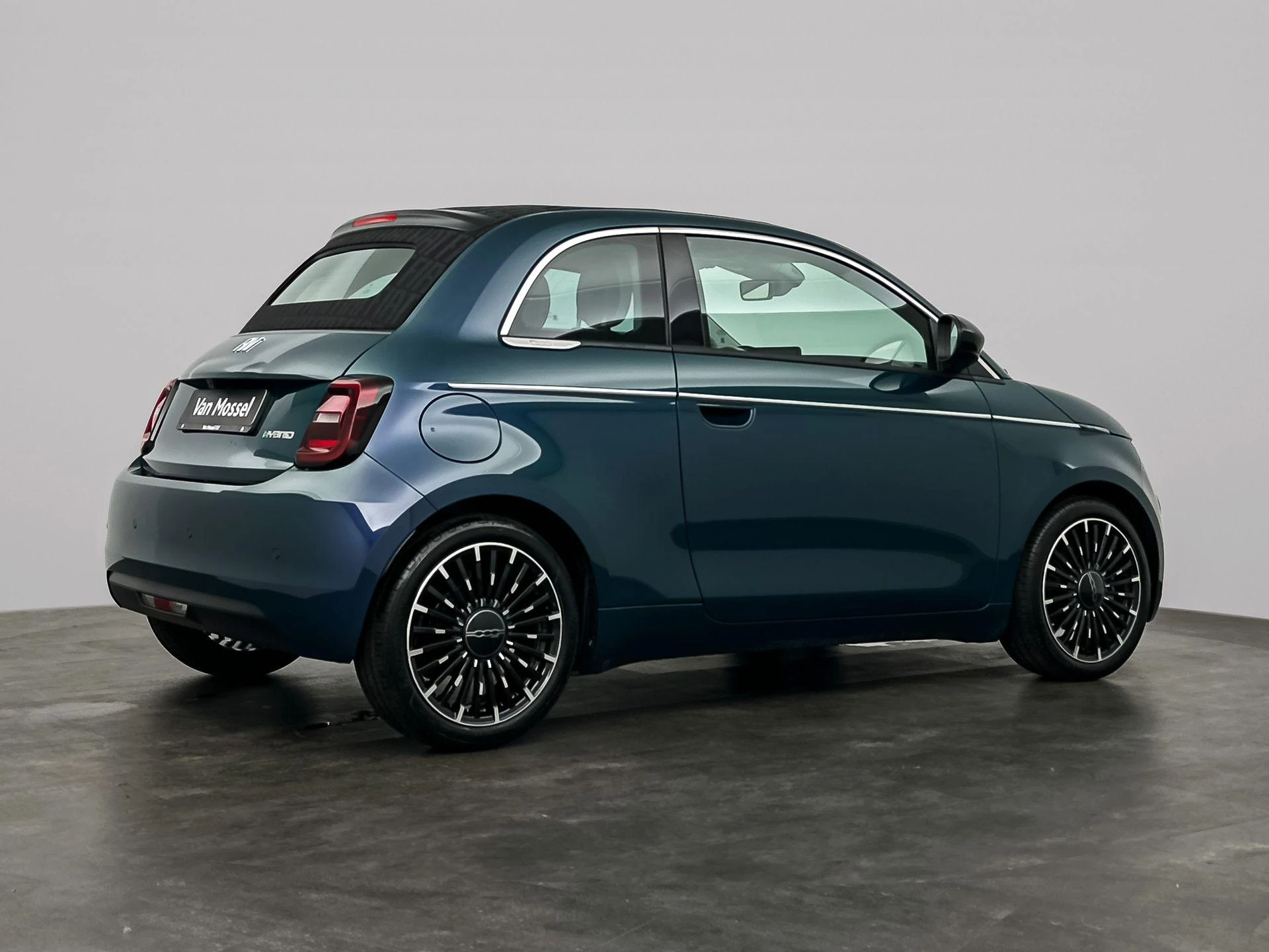 Fiat 500 Cabrio 1.0 Hybrid La Prima