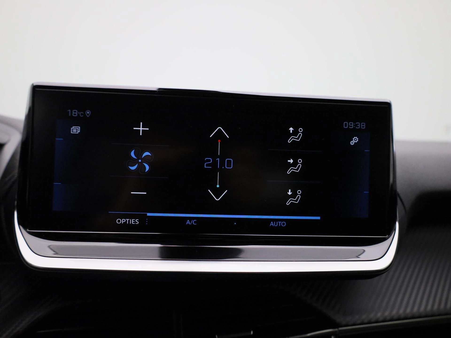 Peugeot 2008 1.5 BlueHDi S&S Allure Pack LED | Carplay | Camera
