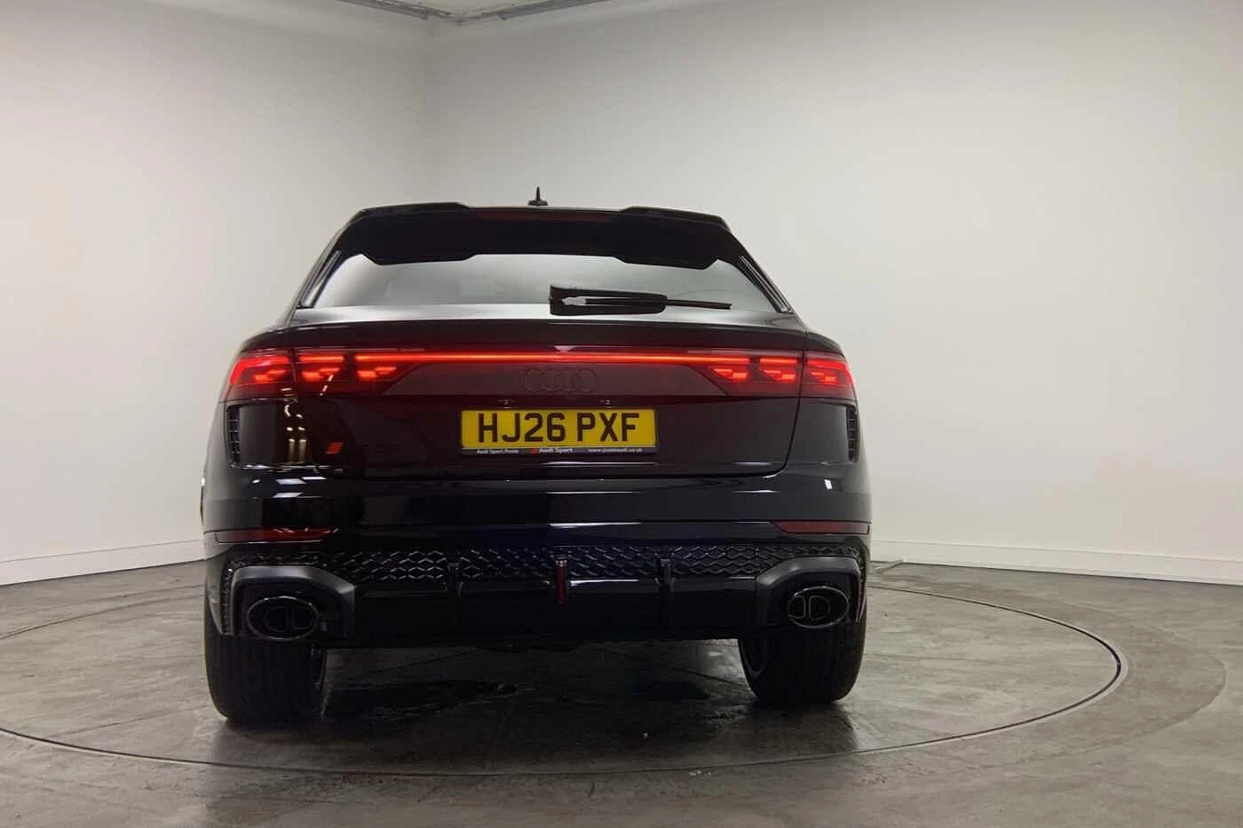 Audi-RSQ8-image-10