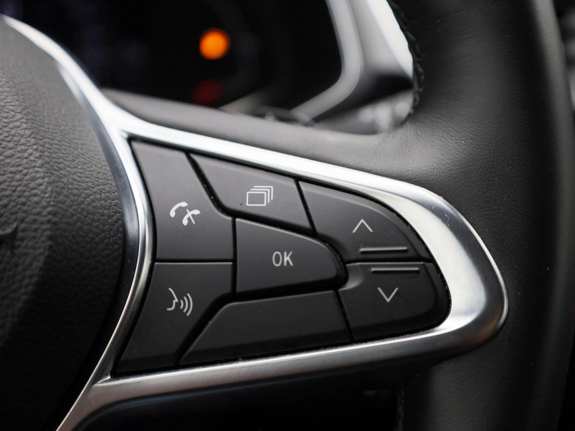 Renault-Captur-image-24