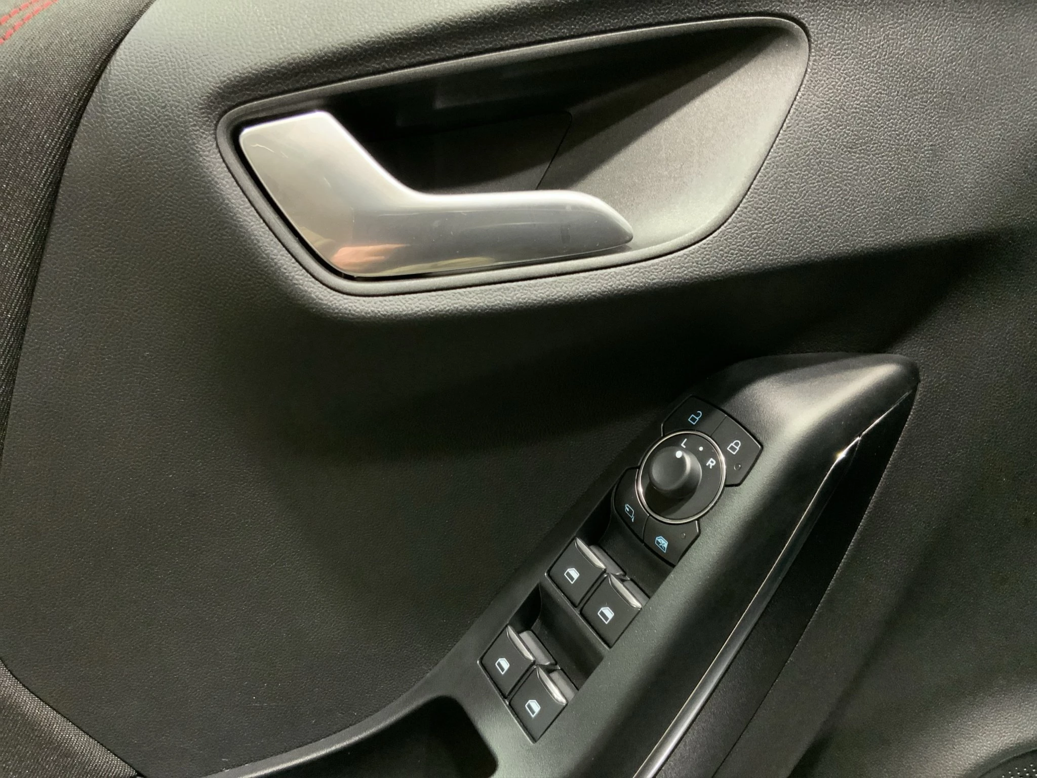 Ford Puma ST-Line 1.0 EcoBoost Hybrid | Winter-Pkt. | NAVI | RFK | SHA