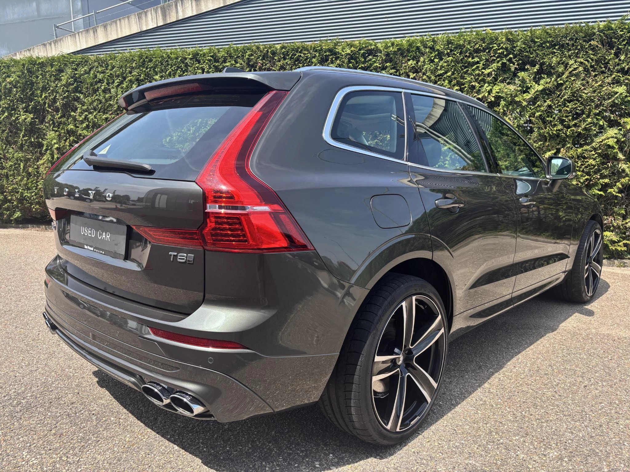 Volvo XC60 T8 Twin Engine AWD Momentum Luchtvering Heico Aut.