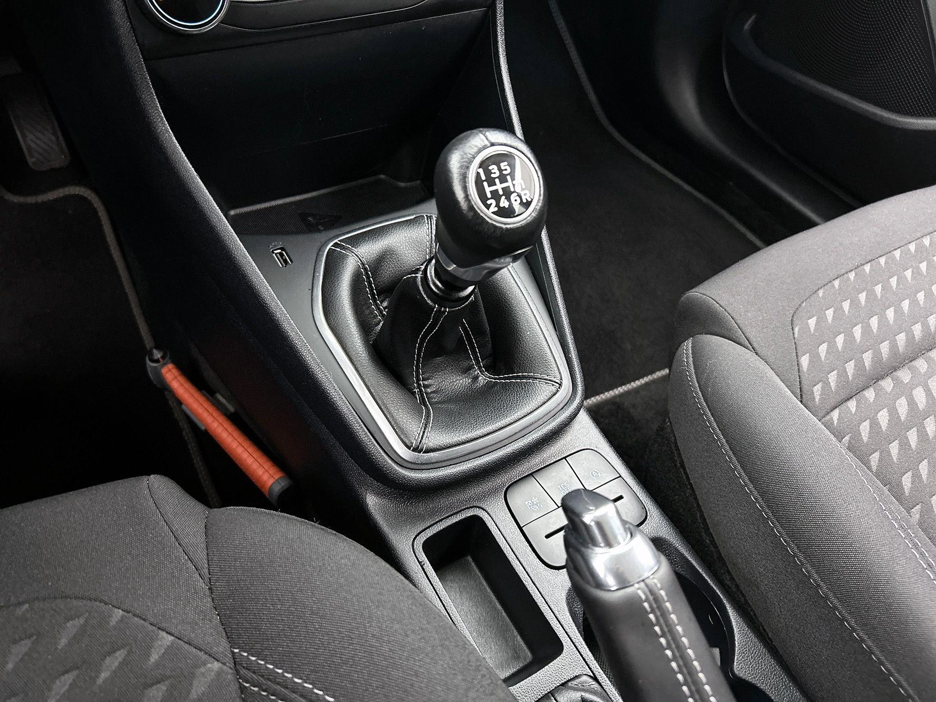 Ford-Fiesta-image-25