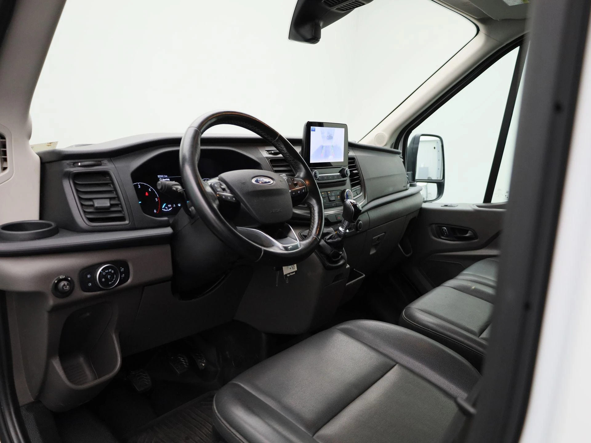 Ford Transit 350L 2.0TD 130pk 96kW M6 Trend
