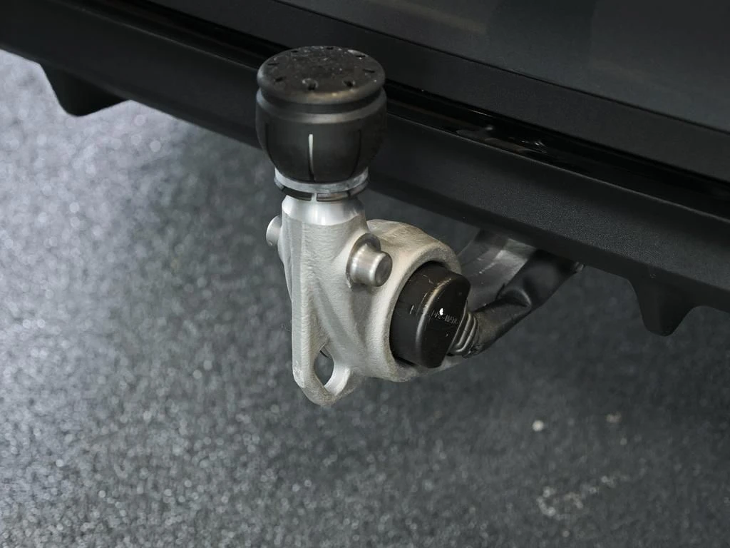 Mercedes-Benz-C-Klasse 200-image-16