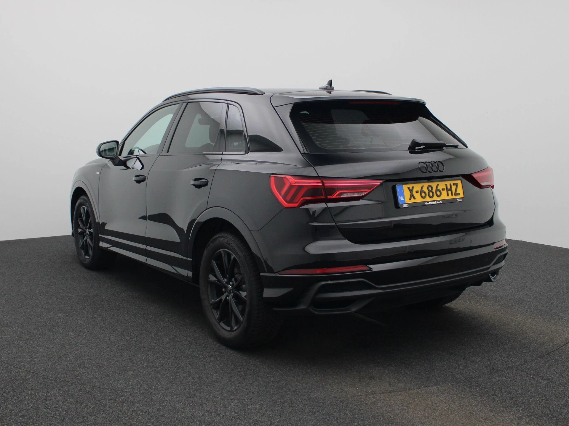 Audi Q3 35 TFSI S edition