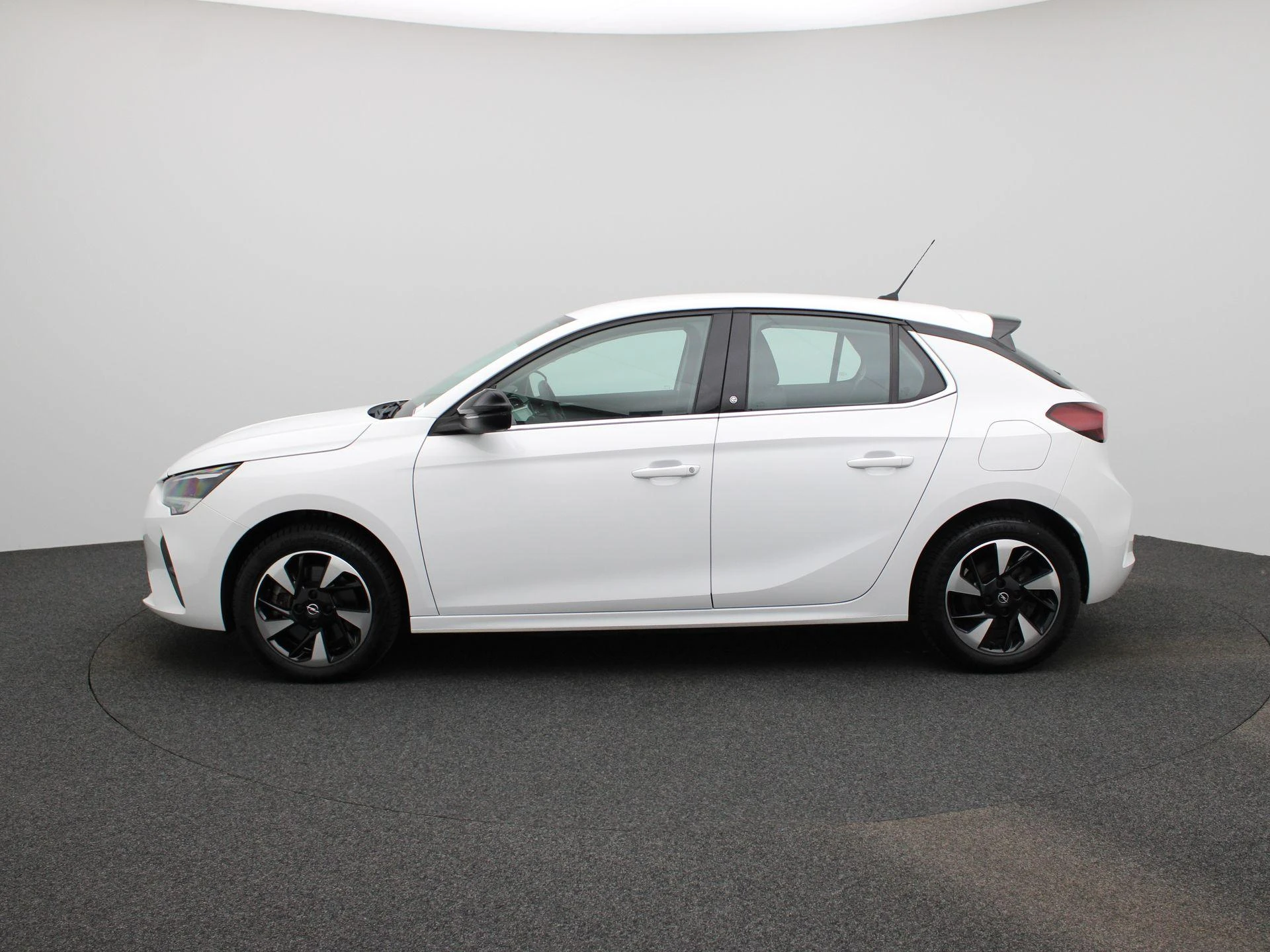 Opel-Corsa-e-image-3