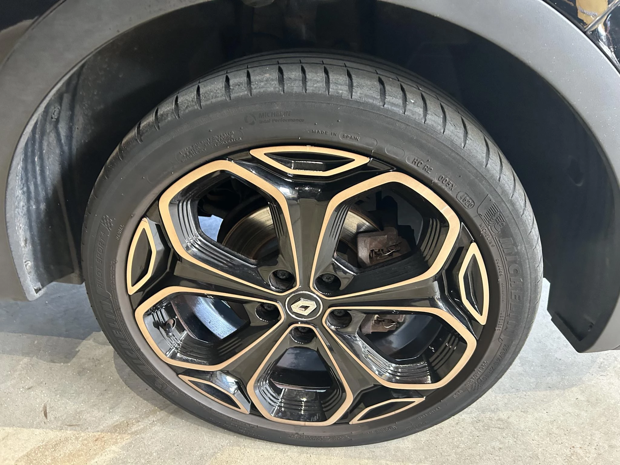 Renault Kadjar TCe 140 EDC GPF Black Edition