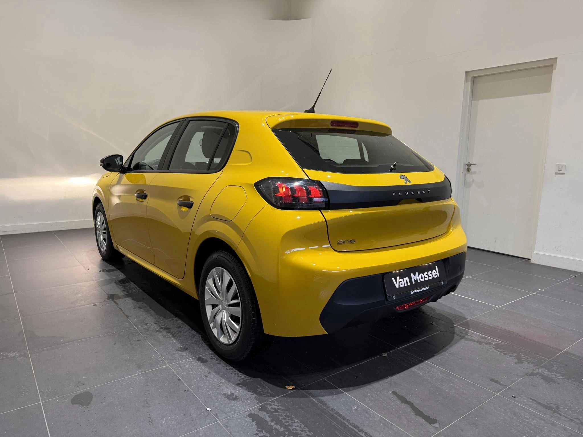 Peugeot-208-image-5