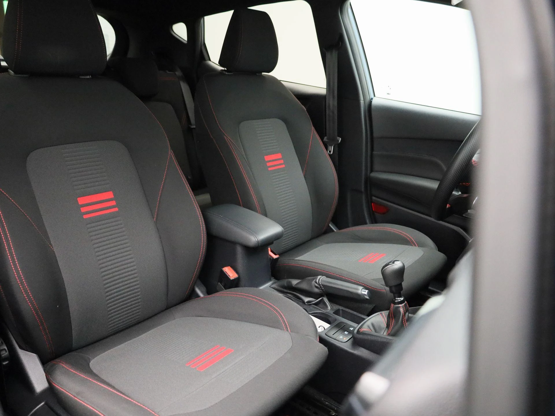 Ford-Fiesta-image-35