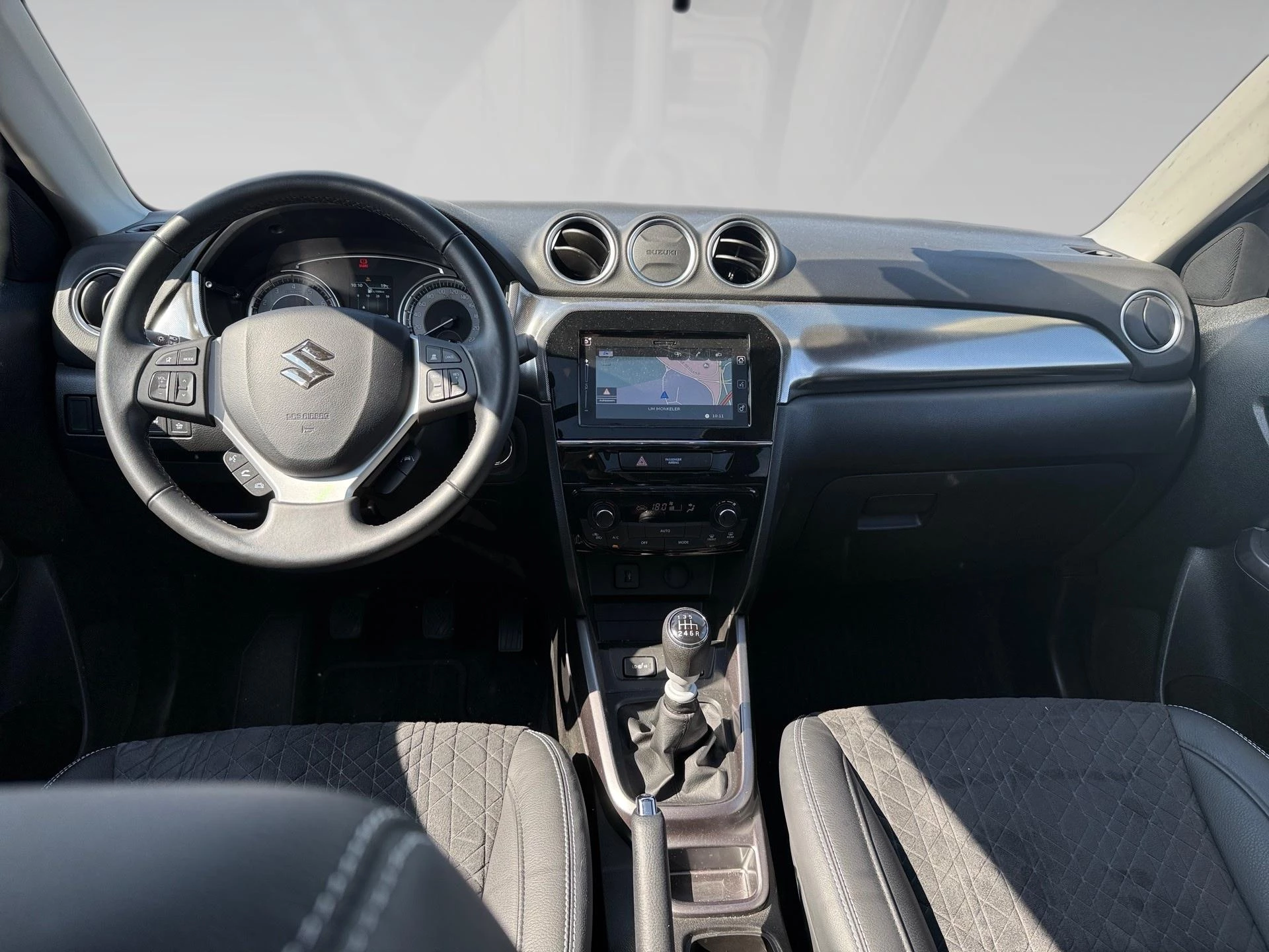 Suzuki-Vitara-image-17