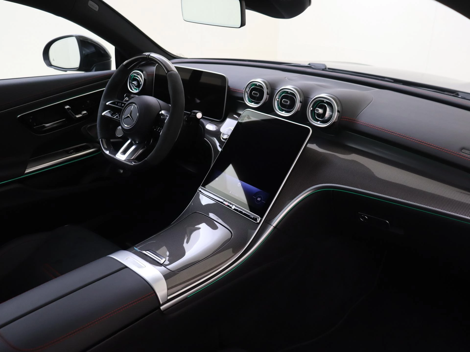 Mercedes-Benz-CLE-image-12