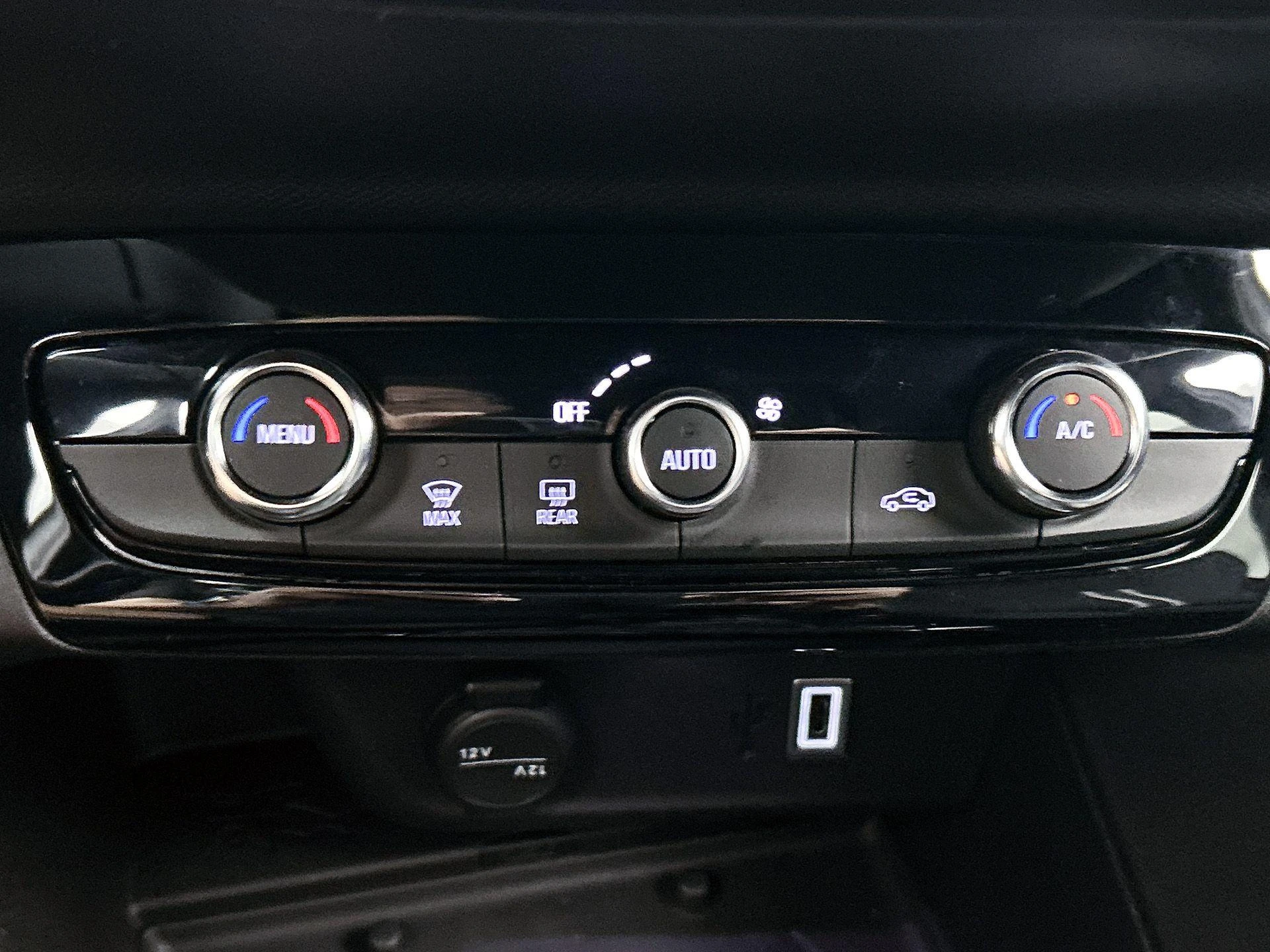 Opel-Corsa-image-9