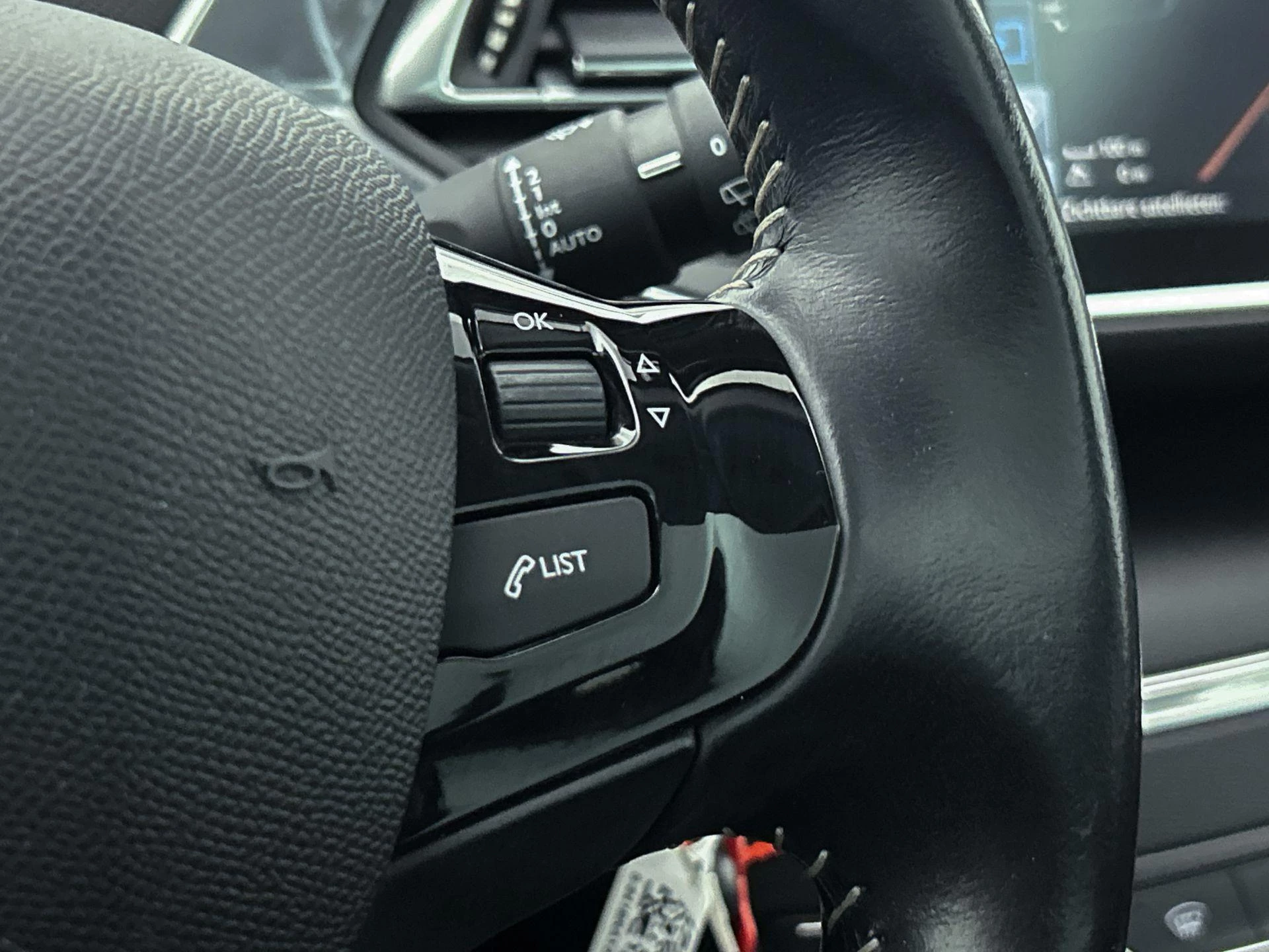 Peugeot-308-image-14