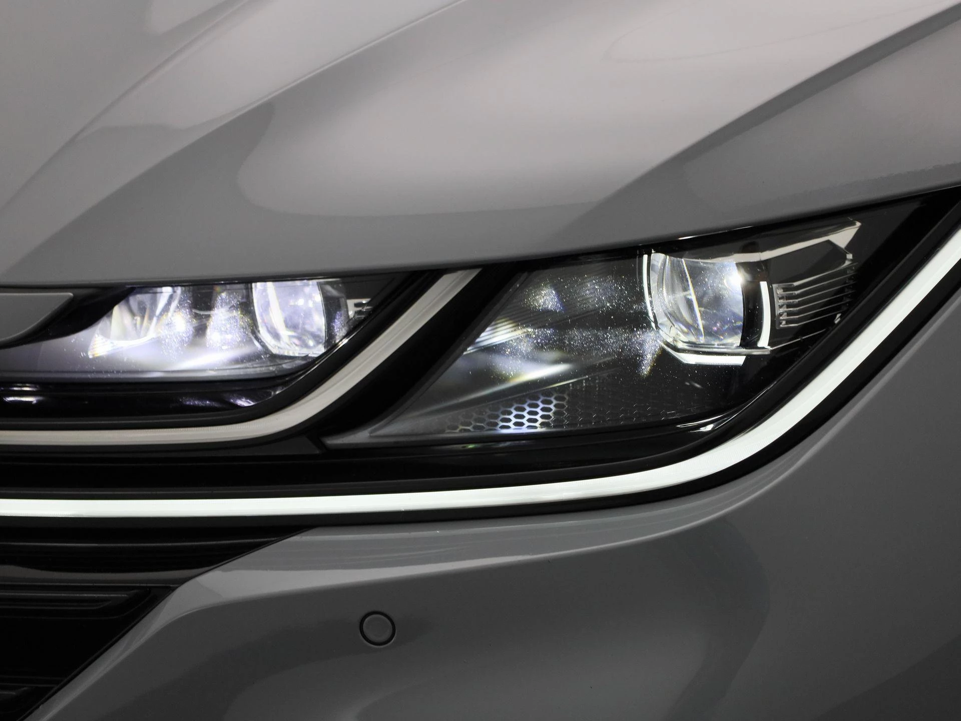 Volkswagen-Arteon-image-14