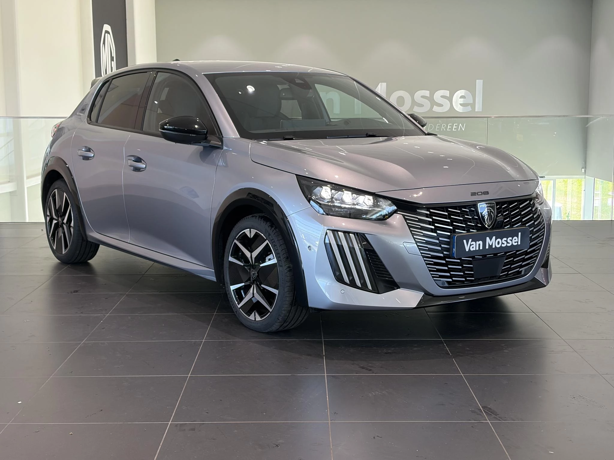 Peugeot 208 1.2 Hybrid 145 e-DCS6 GT