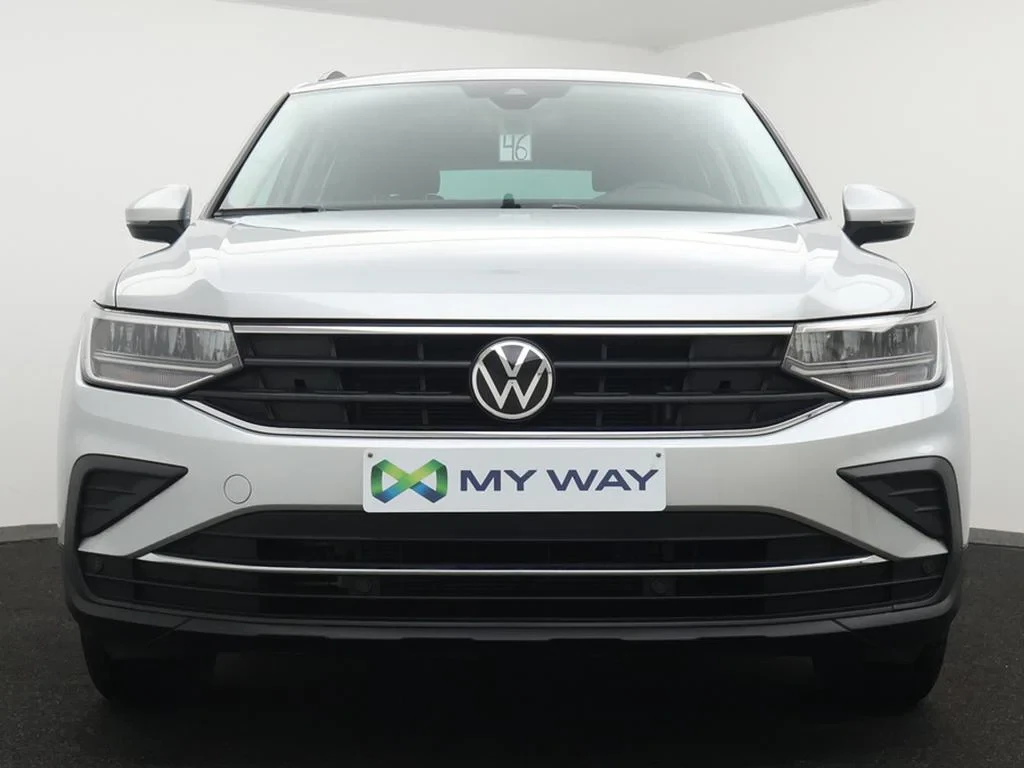 Volkswagen-Tiguan-image-26