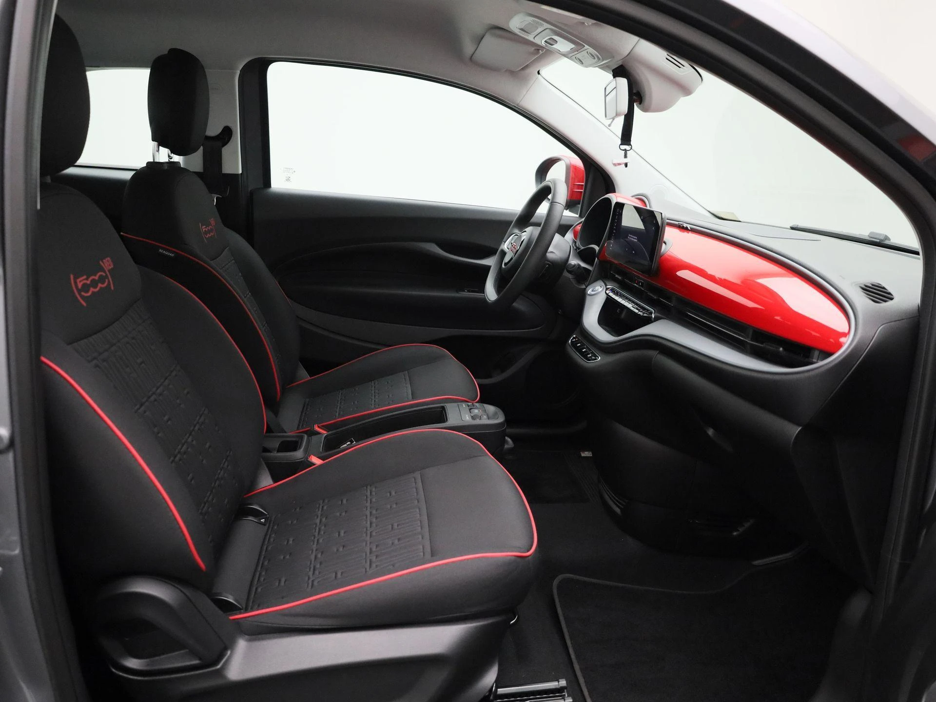 Fiat-500e-image-8