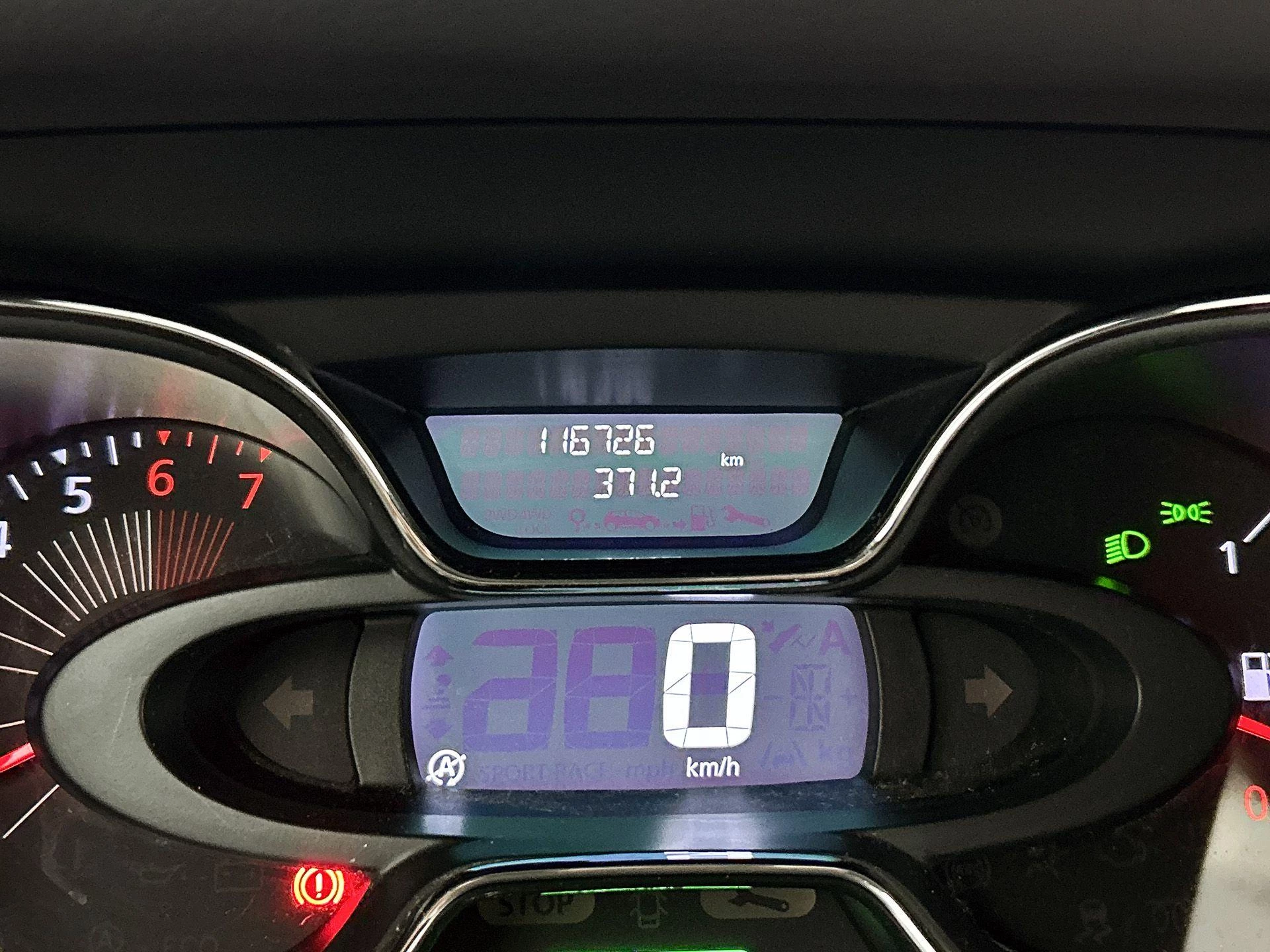 Renault-Captur-image-7