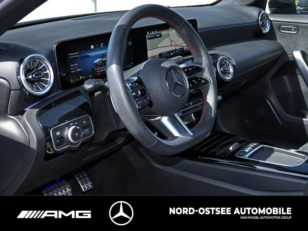 Mercedes-Benz A-Klasse 250 LIMO 4M AMG ADVANCED KAMERA PANO SHZ NIGHT AMG Line