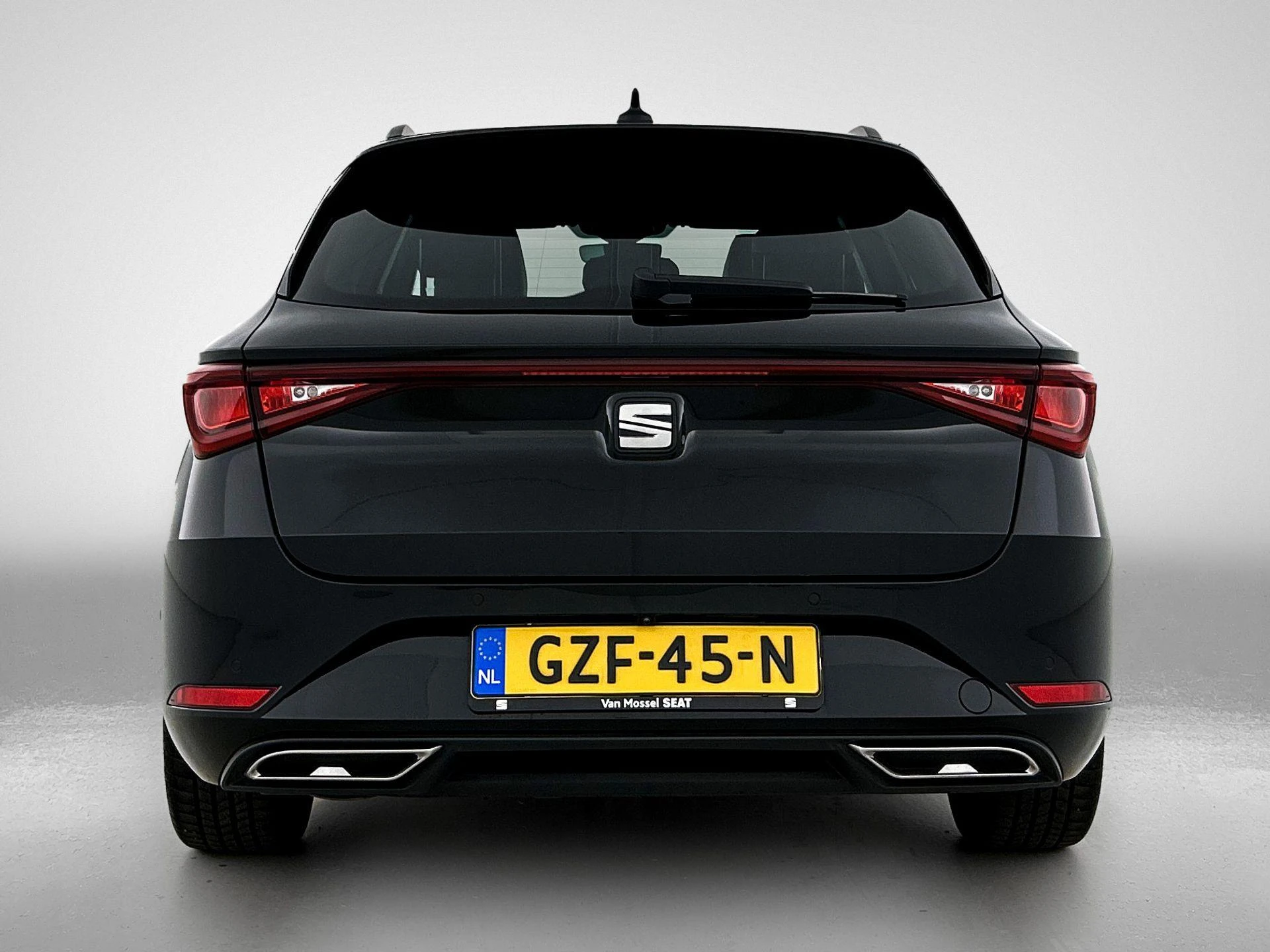 SEAT-Leon-image-2