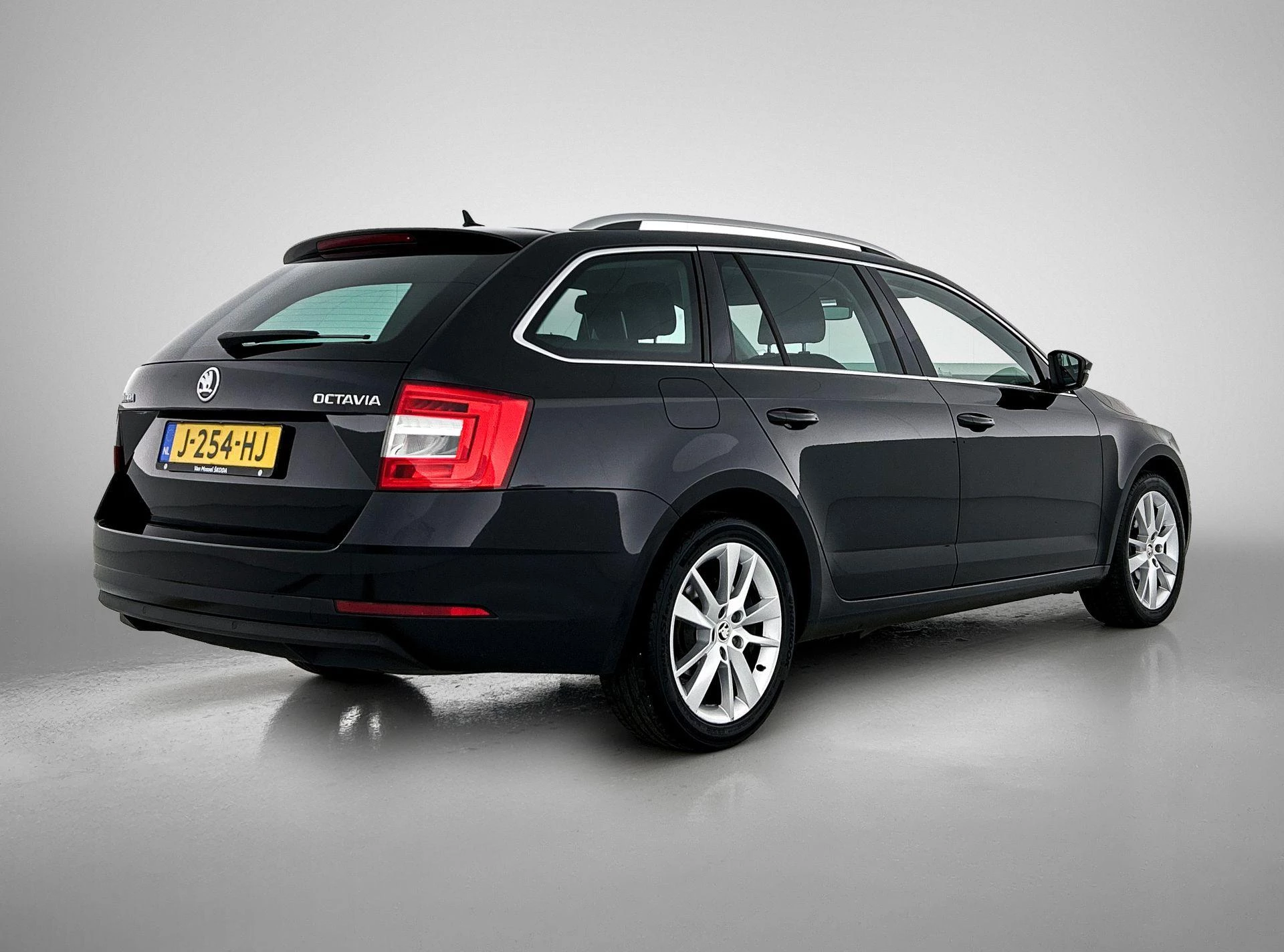 Å koda-Octavia-image-3