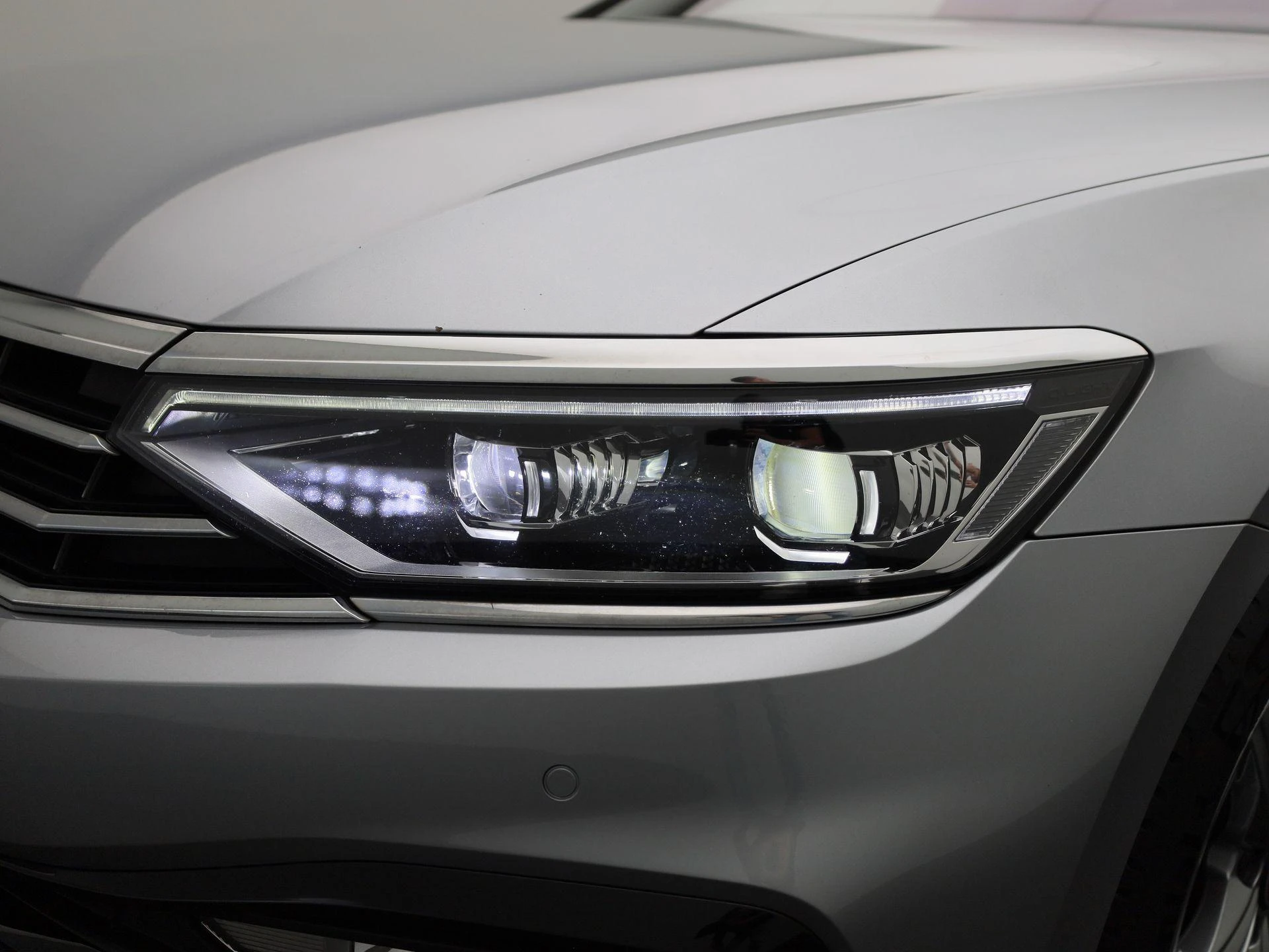 Volkswagen-Passat-image-14