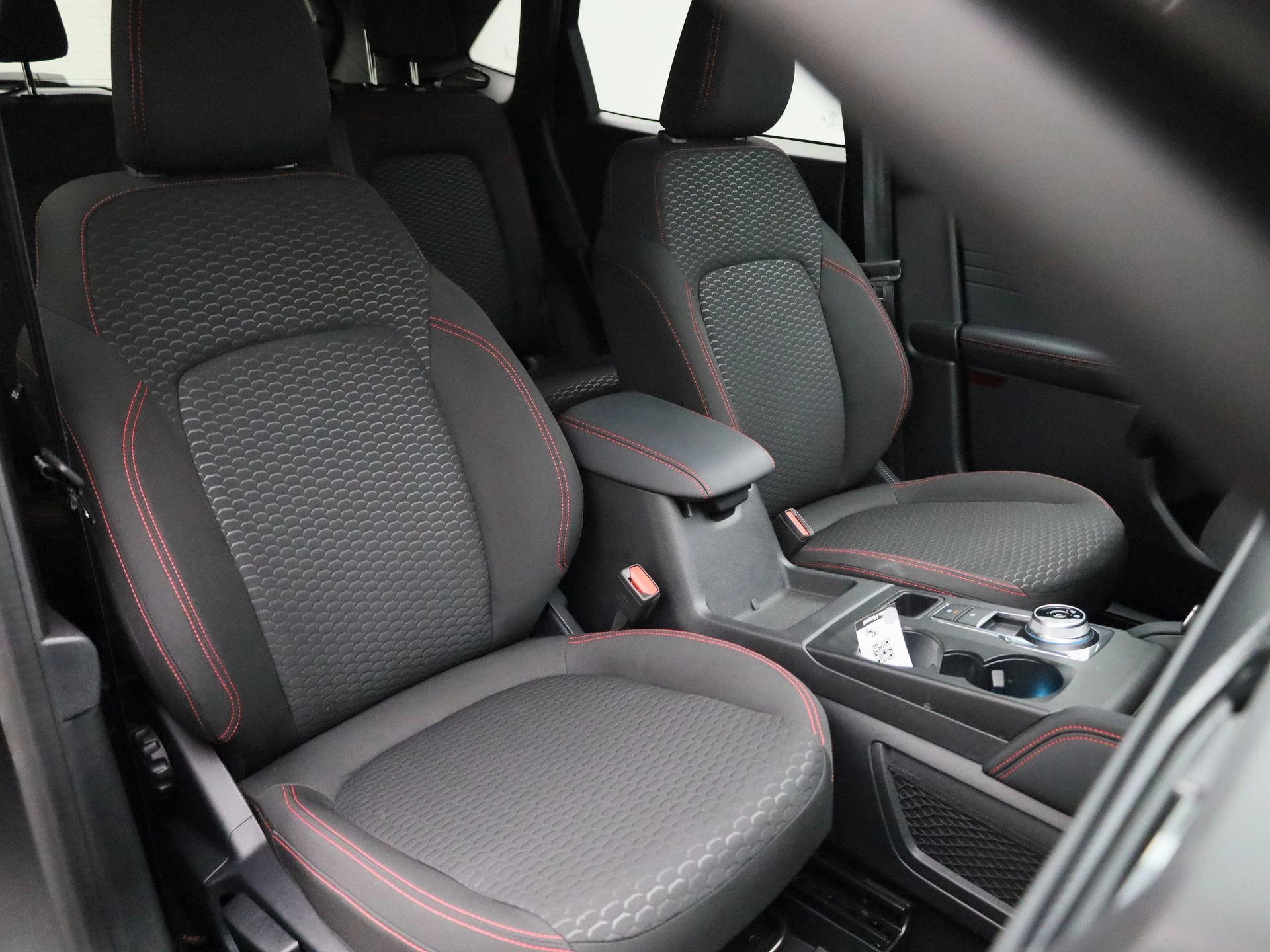 Ford-Kuga-image-41